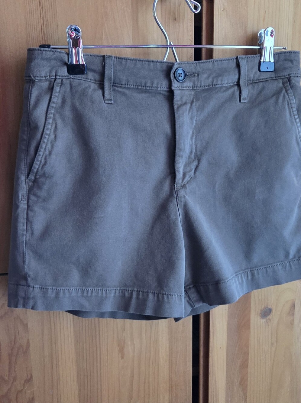 AG Adriano Goldschmeid Women's The Caden Shorts In Army Green Size 27R
